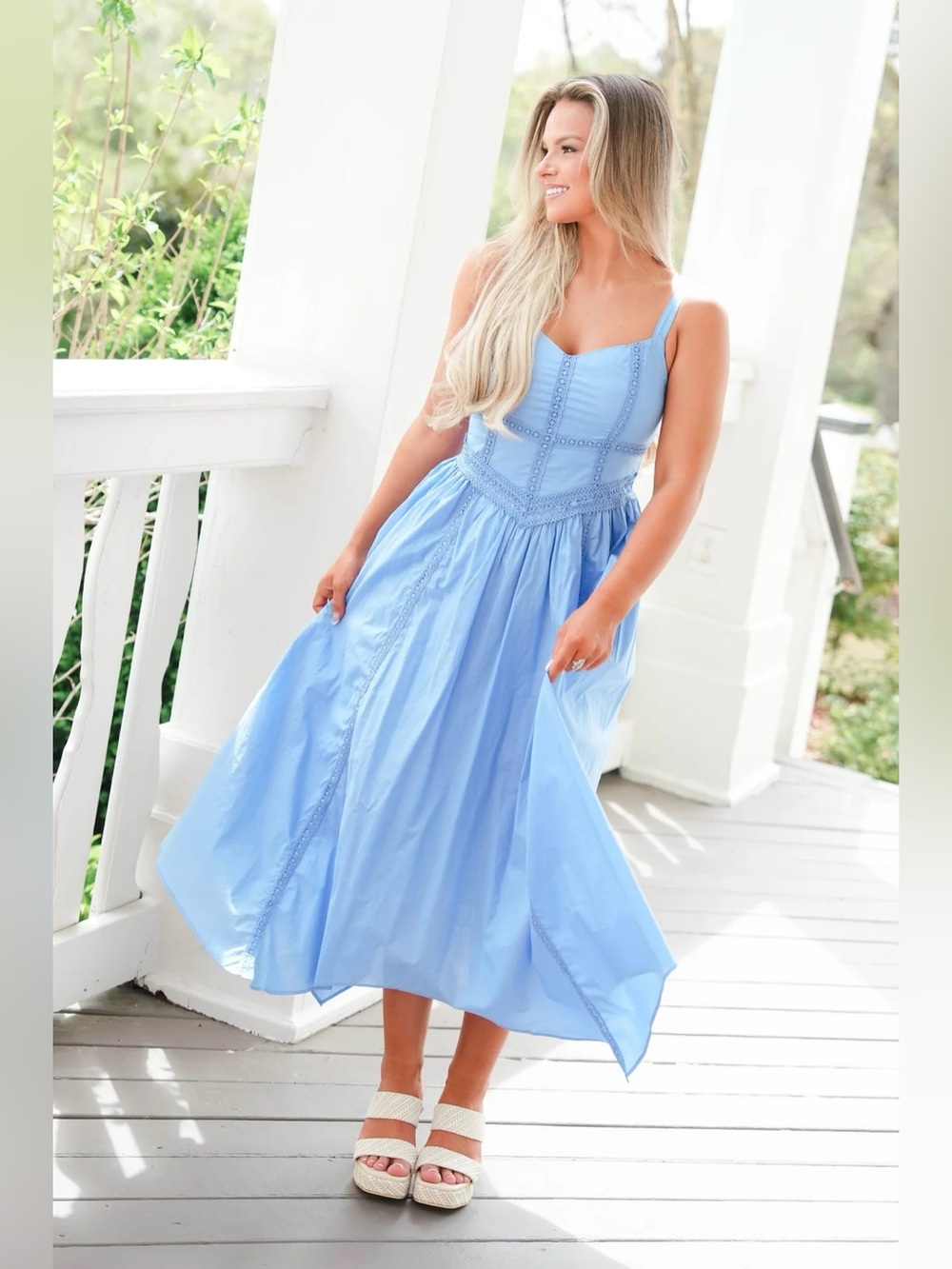 NWT Moon River Light Blue Lace Trim Midi Dress
